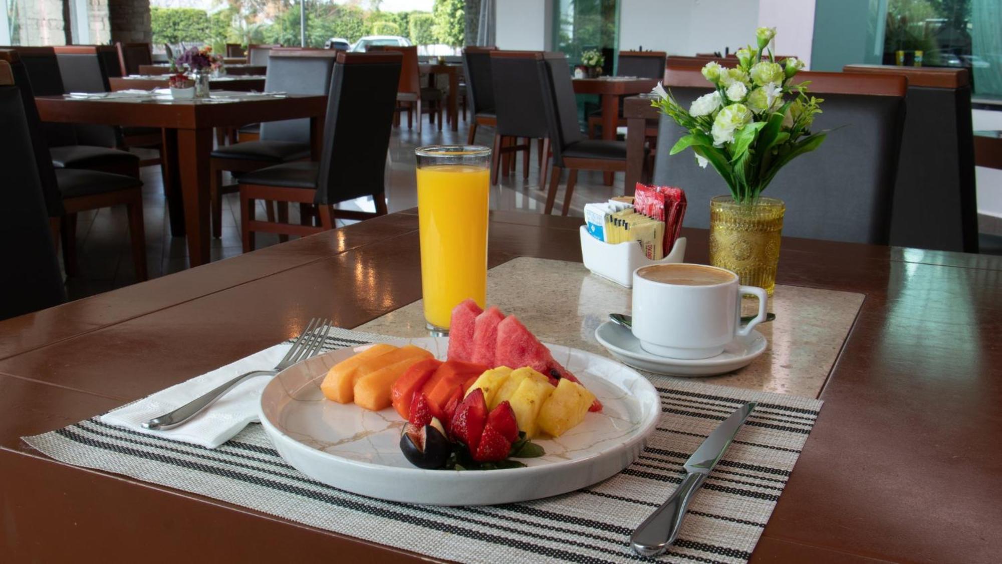 Holiday Inn Queretaro Zona Krystal By Ihg Kültér fotó